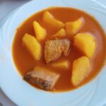 Guiso de papas y Atun (a potato and tuna stew)
