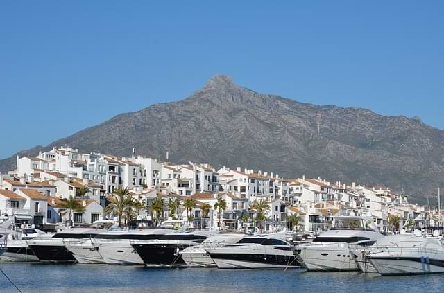 Marbella and Puerto Banus have marinas