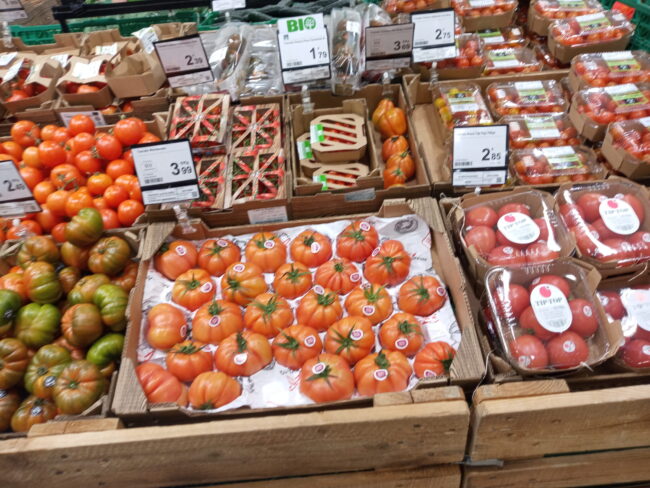 Why are there shortages of Tomatoes in the UK Stores? Who is to Blame?