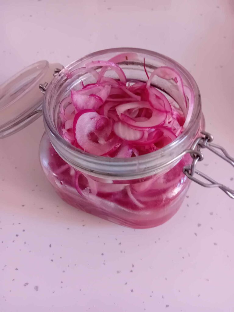 Recipe for pickled red onions